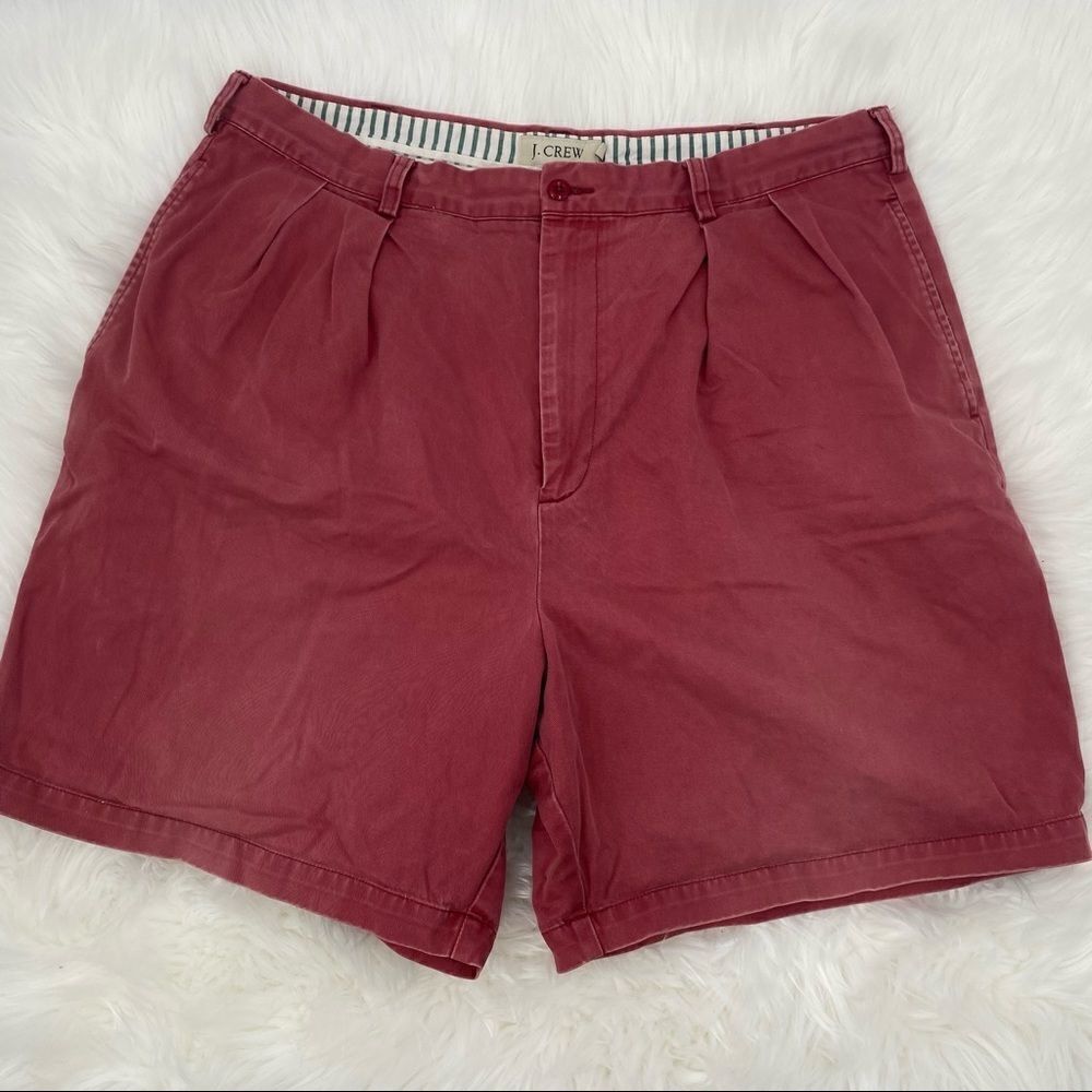J. Crew Men’s Cotton Twill Bermuda Shorts Stonewashed size 38‎ pleated